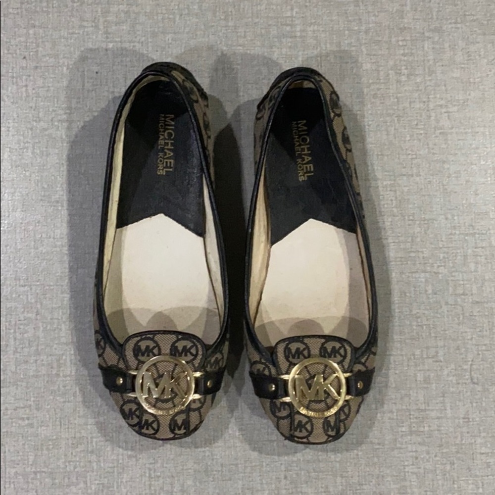 Michael Kors MK Black Leather Trim 7M Flats